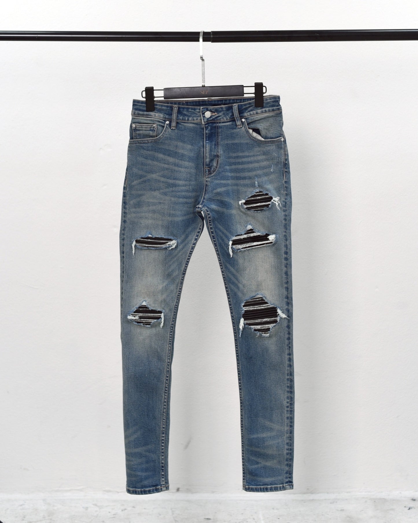 MEDIUM FADE SKINNY