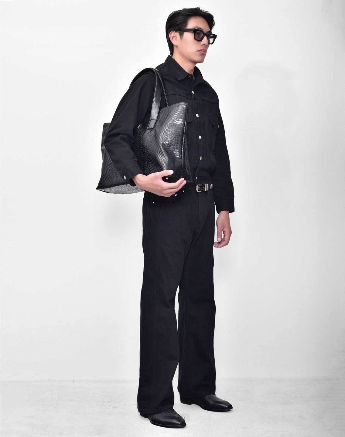 TRUCKER JACKET BLACK