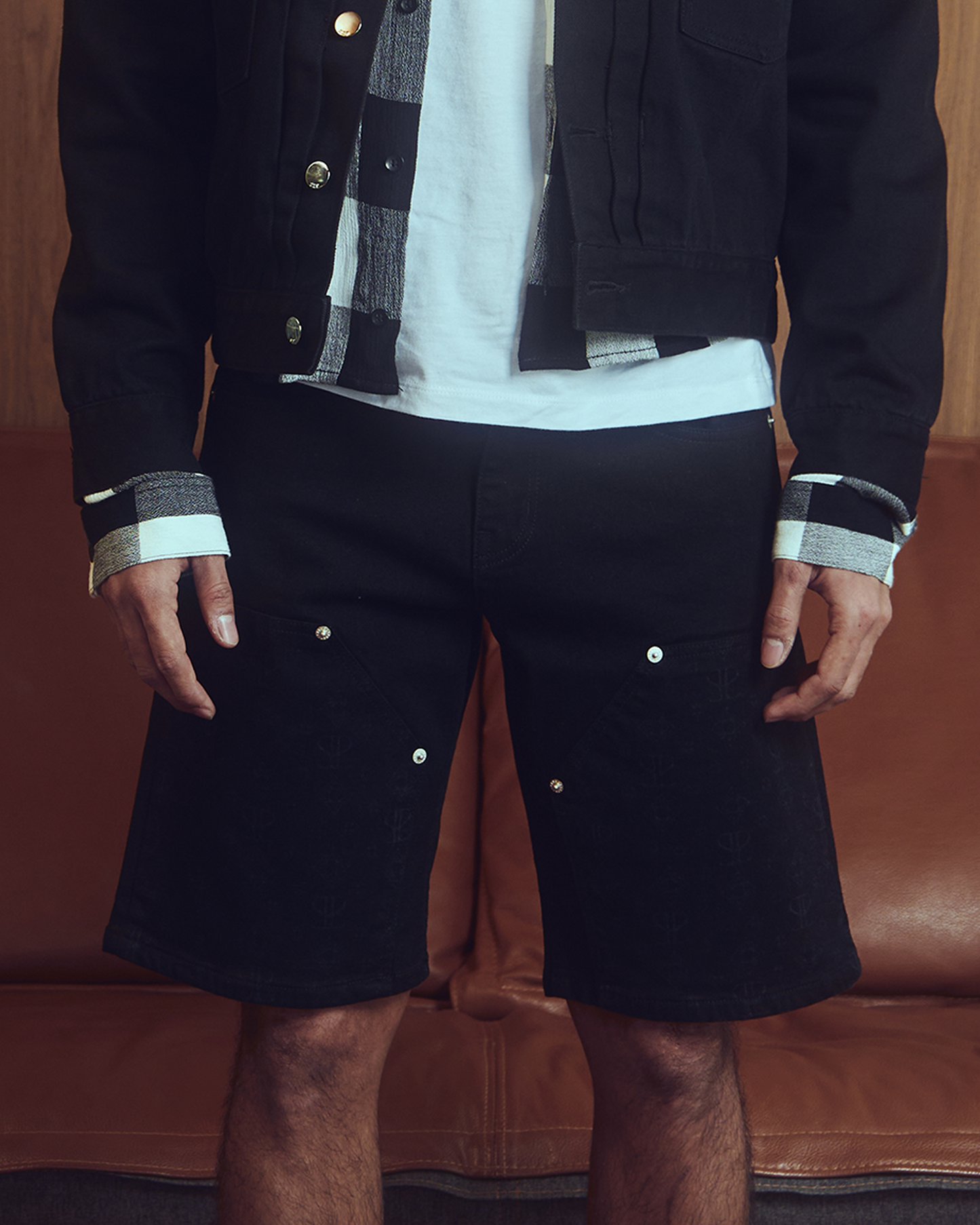 DOUBLE KNEE LASER BK SHORT